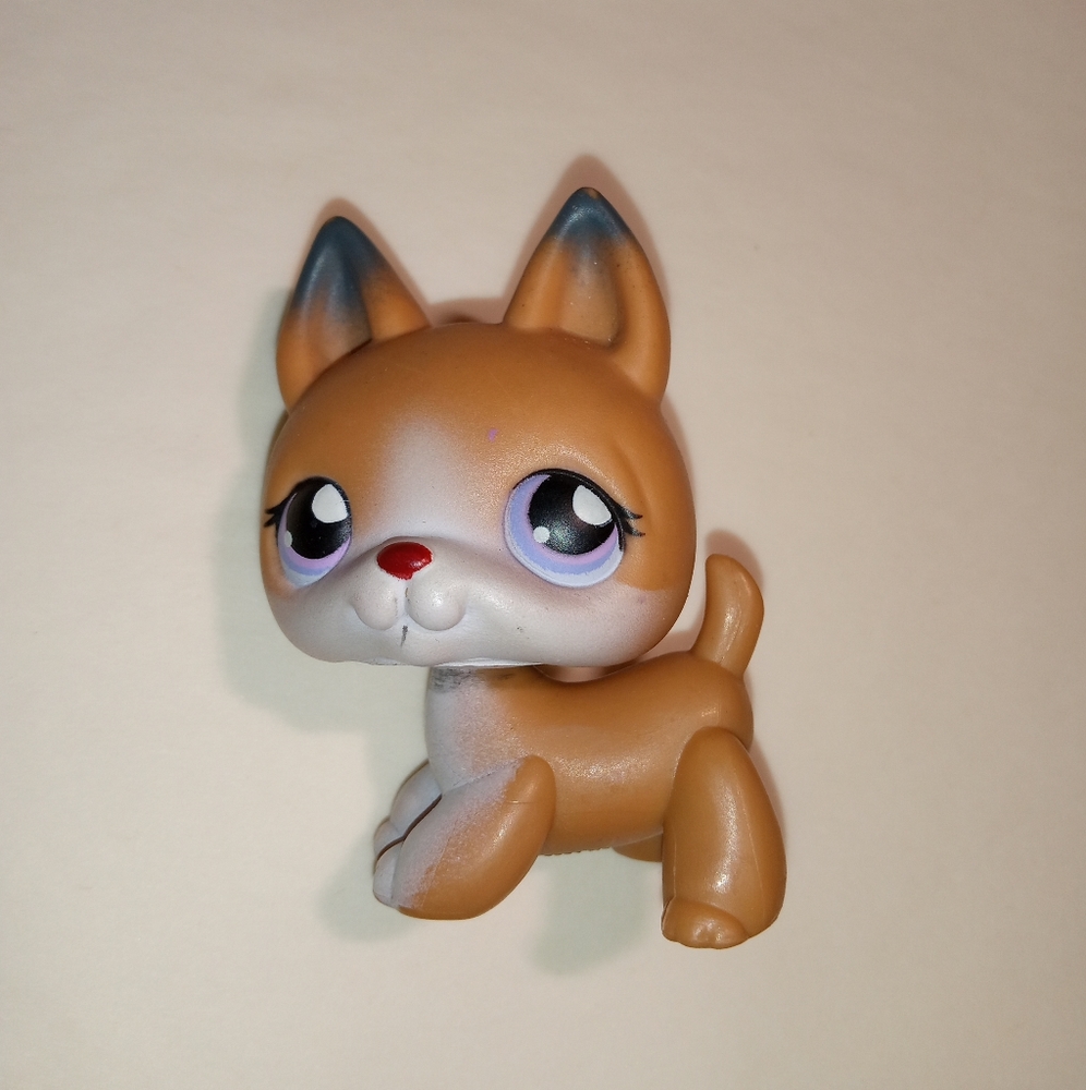 Lps Littlest Pet Shop pet toy Shepherd puppy #112 Purple eyes